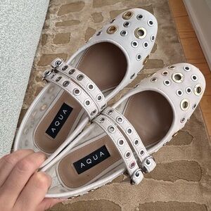 Aqua Ivory Flats with Grommet Details